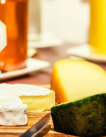 Fromage petit déjeuner Photo du fromage frais de petit-déjeuner des chambre d'hôtes chez le vigneron